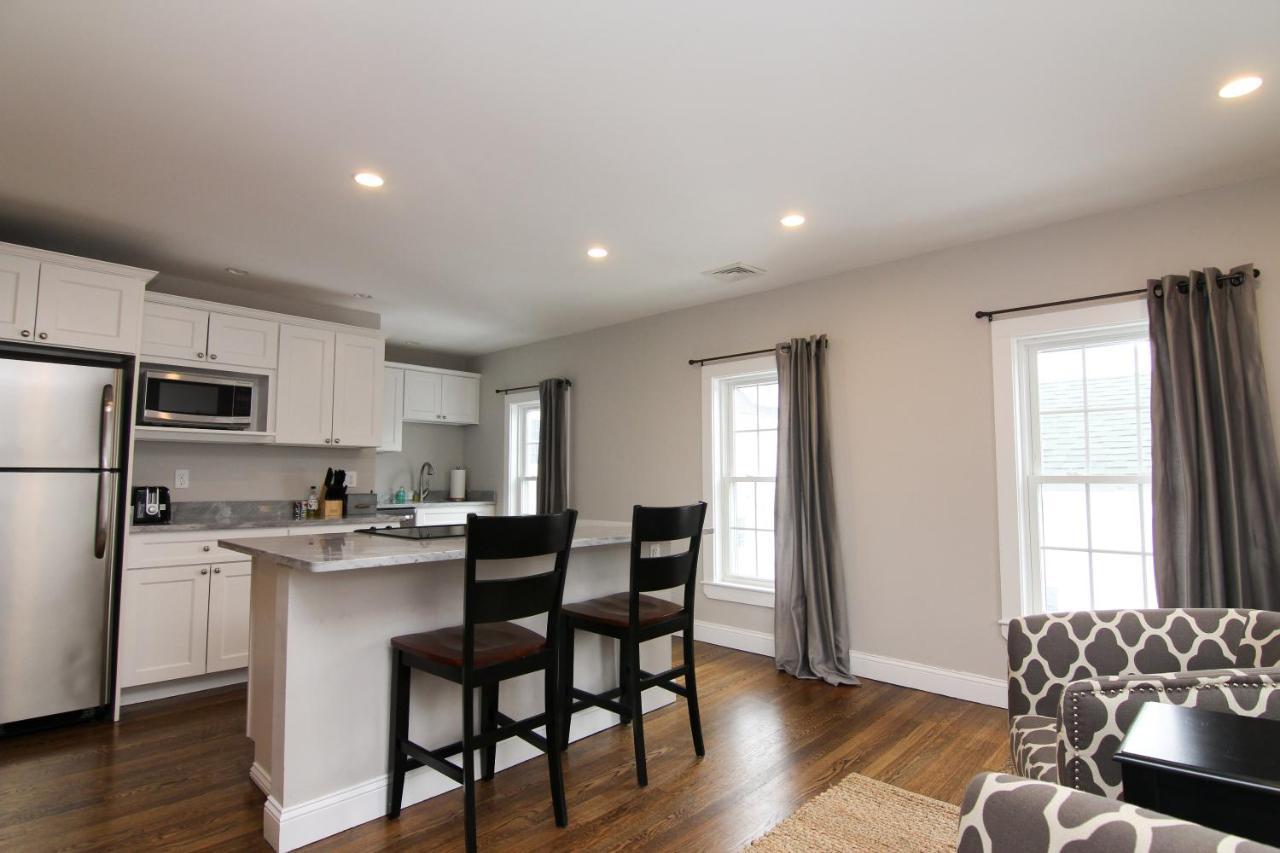Two Bedroom With Lake View Wolfeboro Exterior photo
