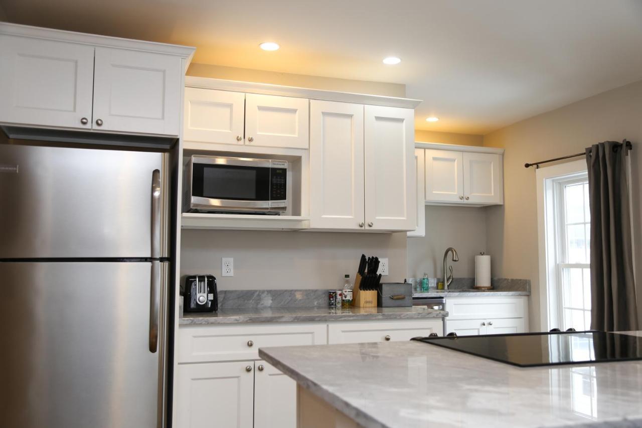 Two Bedroom With Lake View Wolfeboro Exterior photo